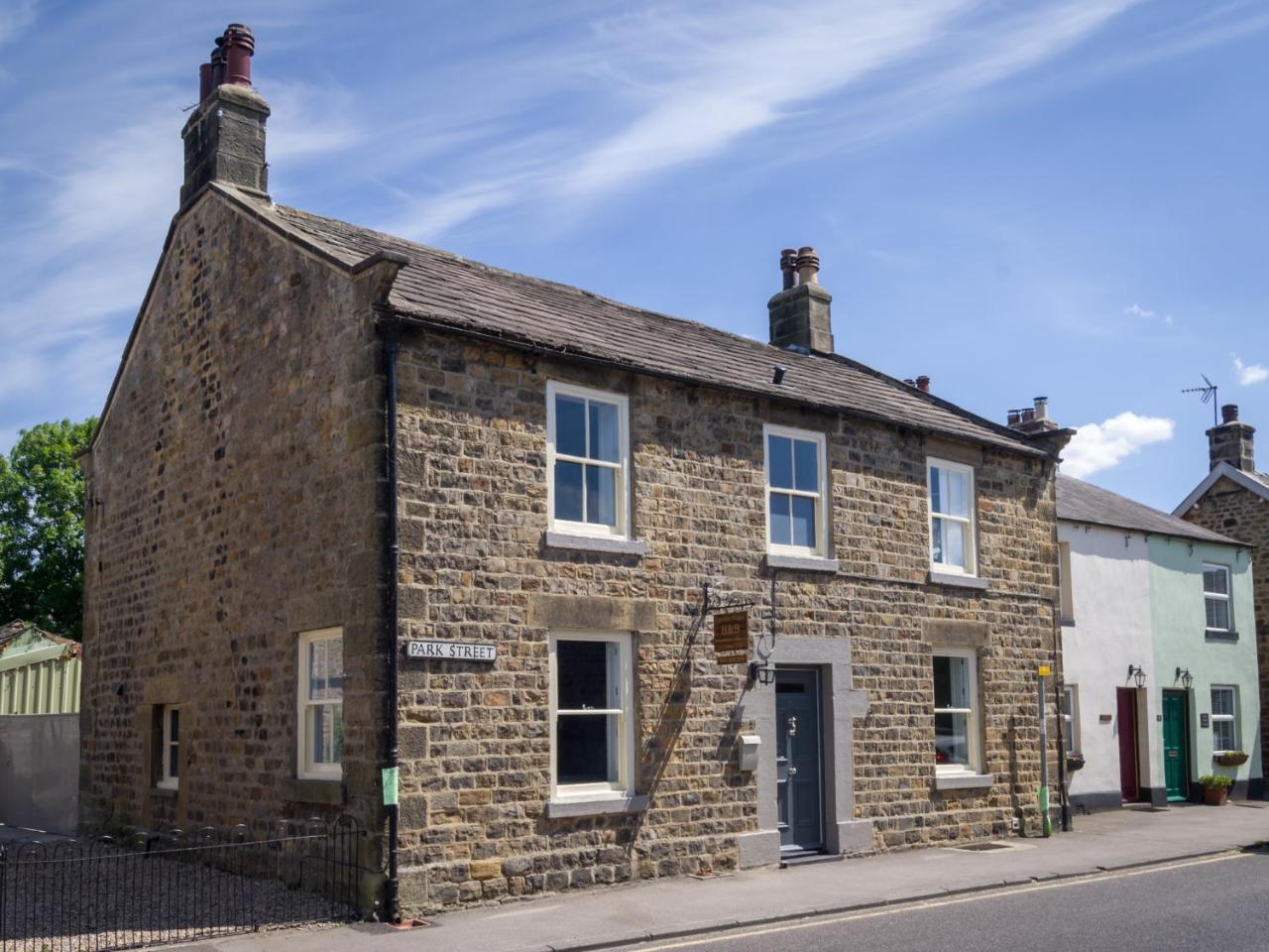 Garden House Bed and Breakfast Masham Exteriör bild